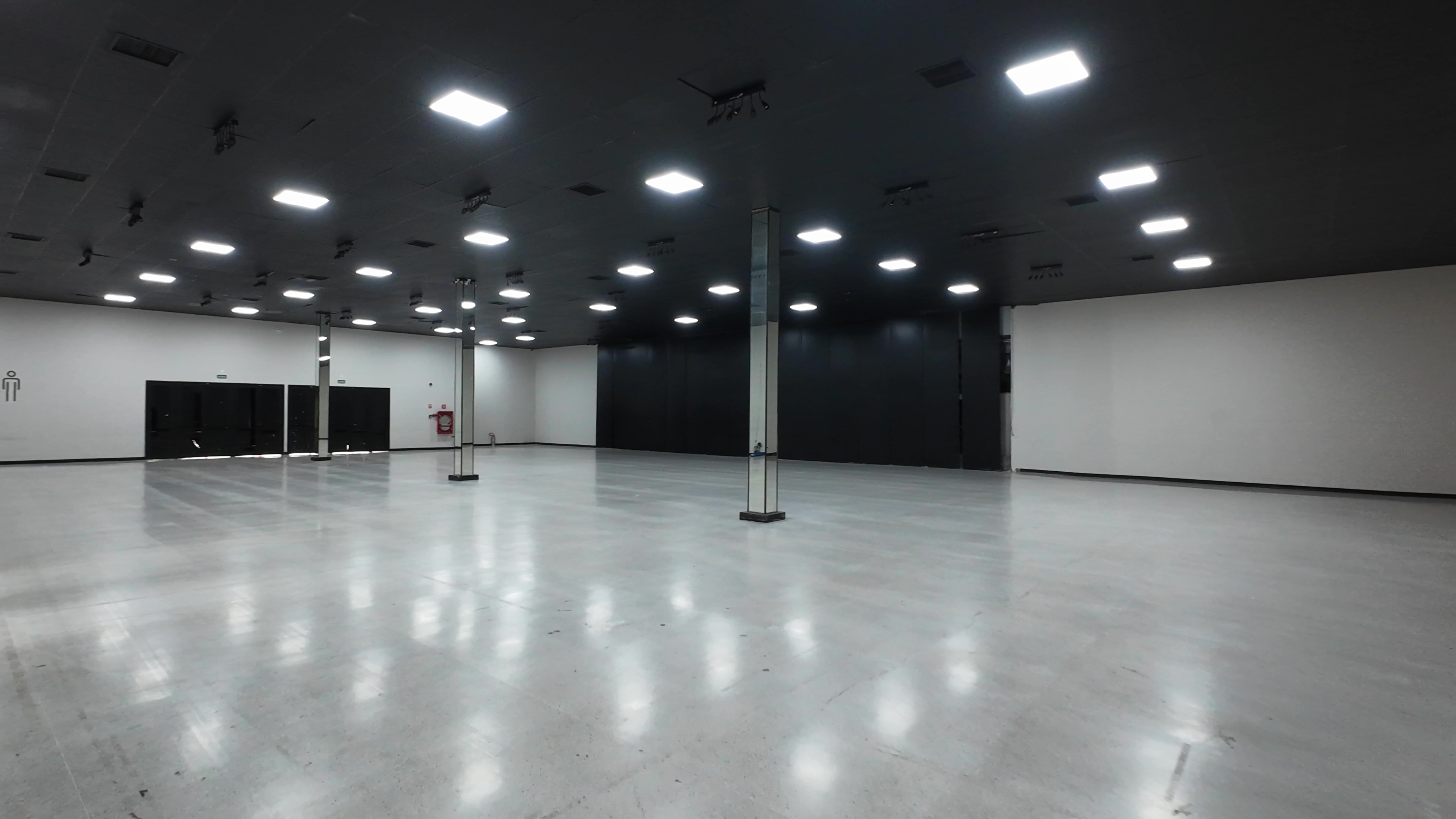 Salão Ipê Branco decorado em Goiânia
